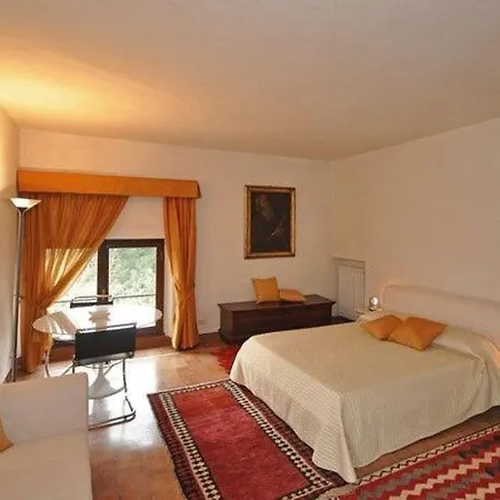 San Martino In Colle Sleeps 18 Pool Wifi Villa