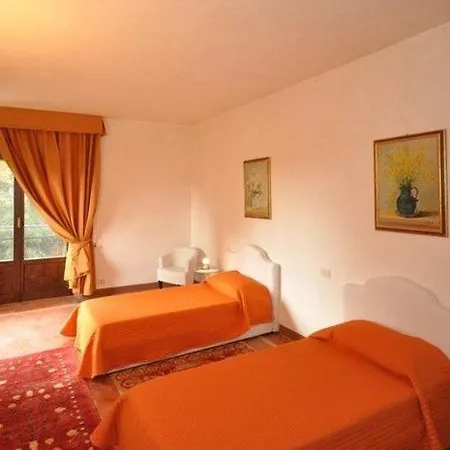 וילה San Martino In Colle Sleeps 18 Pool Wifi San Martino in Colle (Perugia)